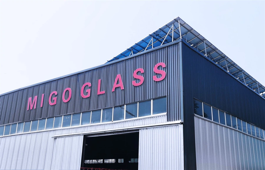 glass factory glass factory