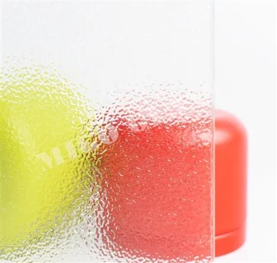 Zakryté sklo pre dvere sprchy