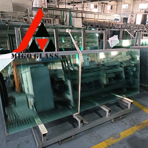 OEM Sklo sprchových dverí